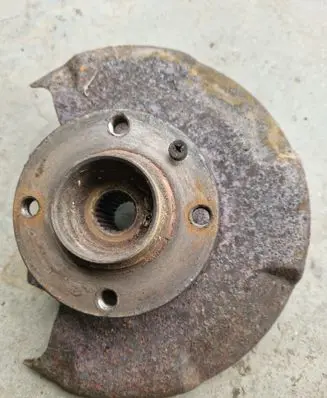 Volkswagen Golf I Front wheel hub 171407255B 100MM