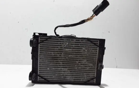 Volvo XC90 Optional radiator 32222696