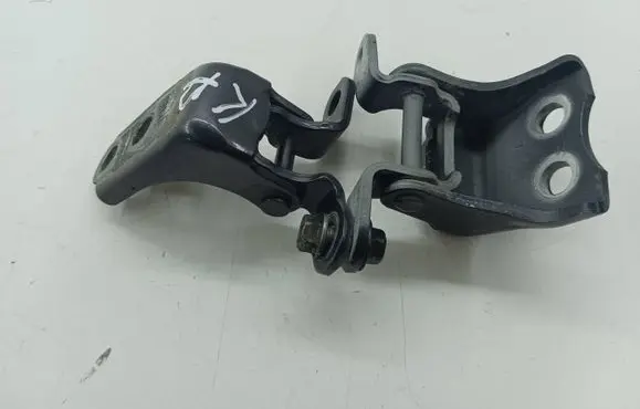 Honda Accord Front door hinge set 