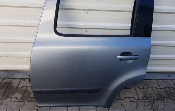 Skoda Yeti (5L) Rear door 