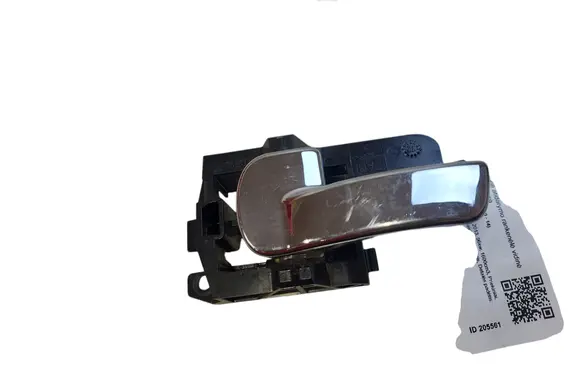 Nissan Qashqai Rear door interior handle