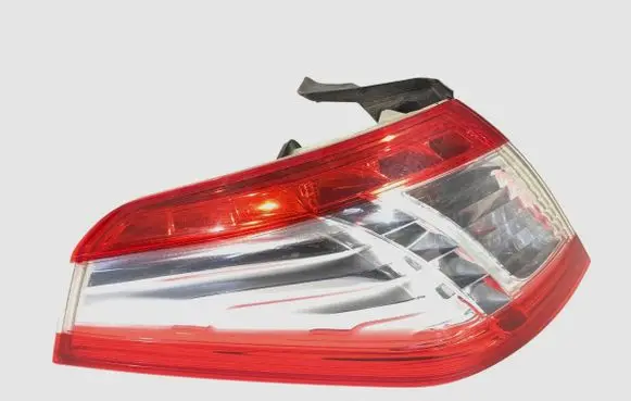 Peugeot 508 Rear/tail lights 9686779580