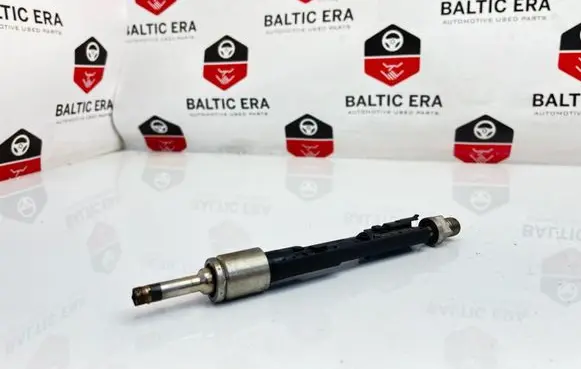 BMW 1 F20 F21 Fuel injector 13647639994 10213541 0261500172