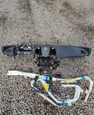 Opel Astra J Dashboard