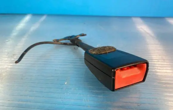 Ford Mondeo MK IV Front seatbelt buckle 7G9N61209AE