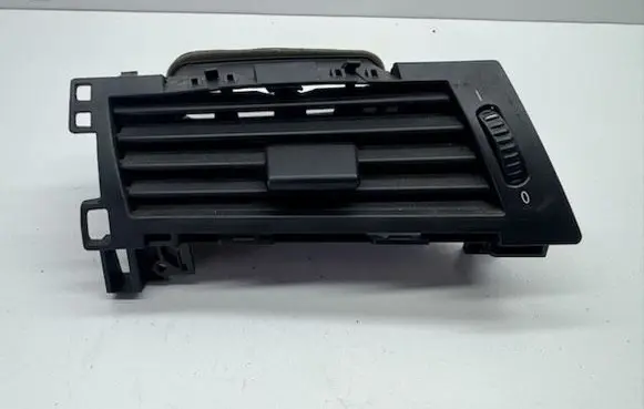 BMW 5 E60 E61 Dashboard side air vent grill/cover trim 5112001 14121810 64226910731