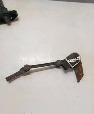 Volvo S80 Rear air suspension level height sensor 8G9N5A955BA