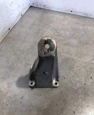 Maserati GranTurismo Engine mounting bracket 222316