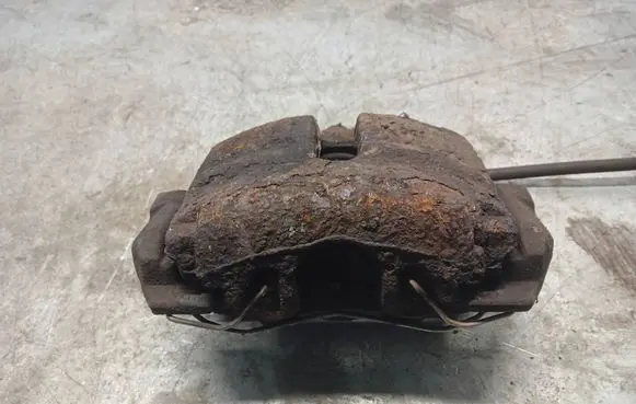 Volkswagen Caddy Front brake caliper