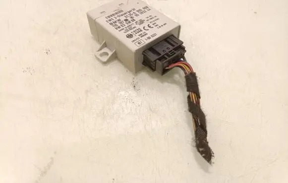 BMW 3 E46 Immobilizer control unit/module 6905668