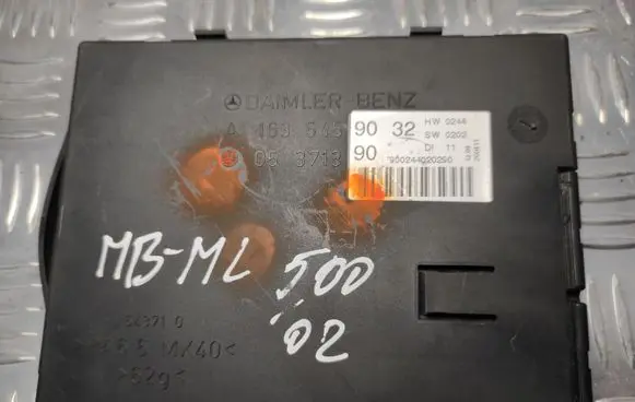 Mercedes-Benz ML W163 Comfort/convenience module A1635459032 05371390