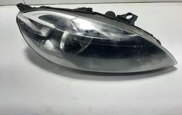 Volvo V40 Headlight/headlamp 31420006