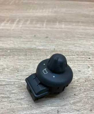 Mini One - Cooper Coupe R56 Wing mirror switch 3422621