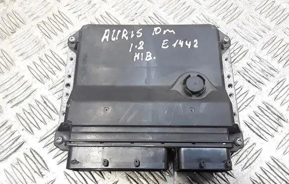Toyota Auris 150 Engine control unit/module