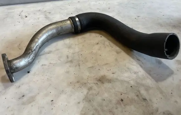Opel Astra J Intercooler hose/pipe DZ1V21
