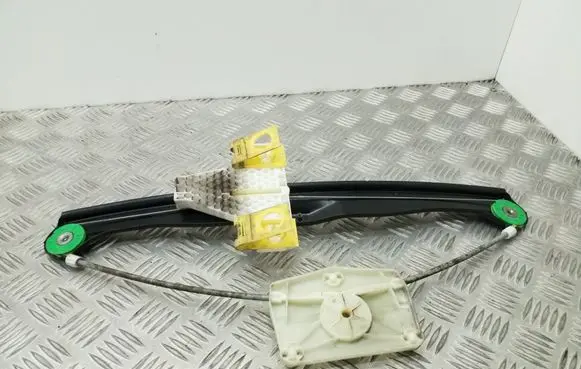 Audi A3 S3 A3 Sportback 8P Rear window lifting mechanism without motor 8P4839462A