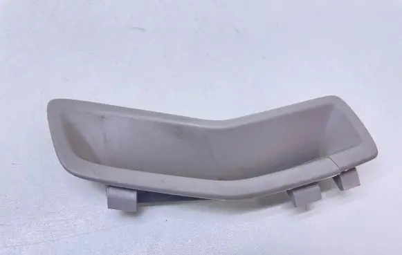 Volvo XC60 Seat belt trim 01287357