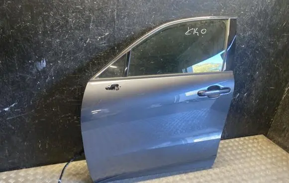 Lexus LBX Front door