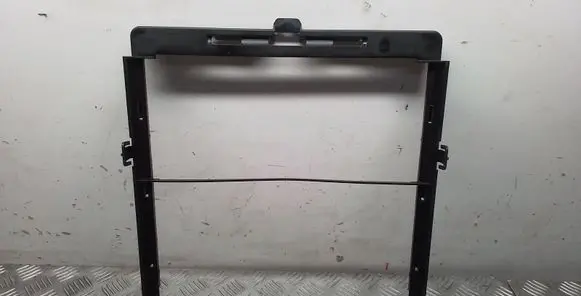 Radiator trim