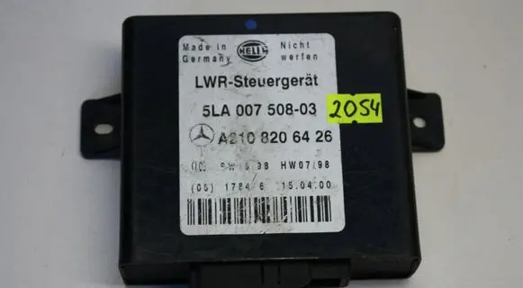 Mercedes-Benz E W210 Light module LCM 2108206426
