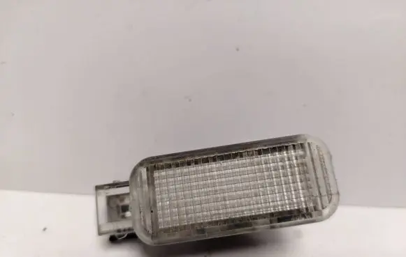 Volkswagen PASSAT B5.5 Other interior light 094741