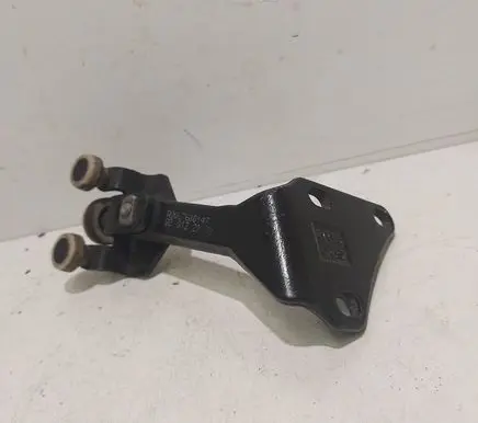 Mercedes-Benz Sprinter W901 W902 W903 W904 Sliding door upper roller guide/hinge A9067600147 020122108