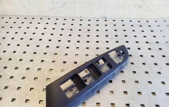 Hyundai ix35 Front door window switch trim 3834951110