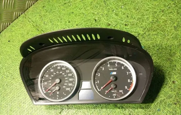 BMW 6 E63 E64 Speedometer (instrument cluster) 62117839141 62107839299 62117840629