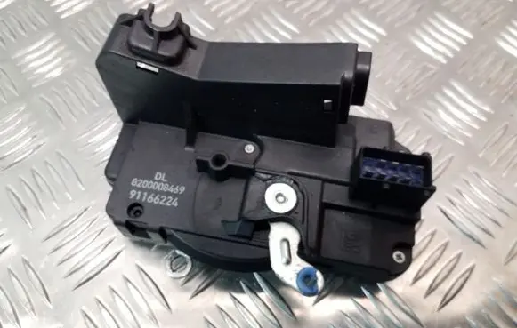 Loading door lock