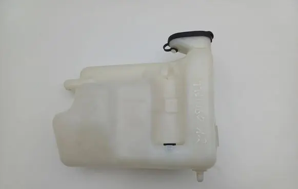 Renault Twingo I Windshield washer fluid reservoir/tank 7700817588 77001669817