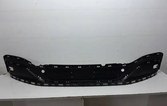 Ford Mustang Mach-E Front bumper lower grill LJ9B8475AE LJ9B8475