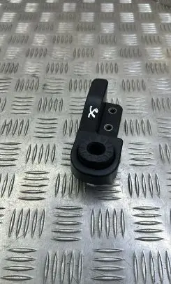 Opel Astra K Radiator mount bracket 13466591