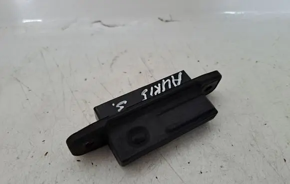 Toyota Auris 150 Tailgate release/open handle 8484028040