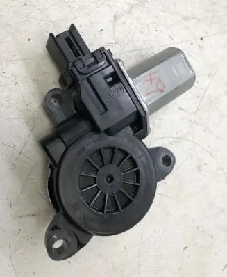 Mazda 3 III Rear door window regulator motor
