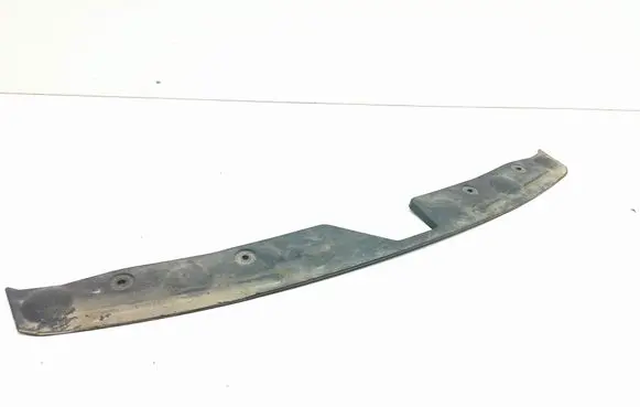 Maserati Ghibli Front bumper splitter molding 670010774
