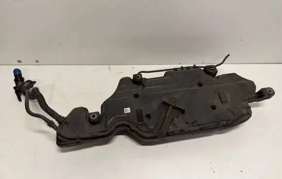 Mercedes-Benz B W247 AdBlue liquid reservoir A2474708202 A0994711200