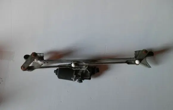 Mazda 6 Front wiper linkage and motor 8492002390EUROPA