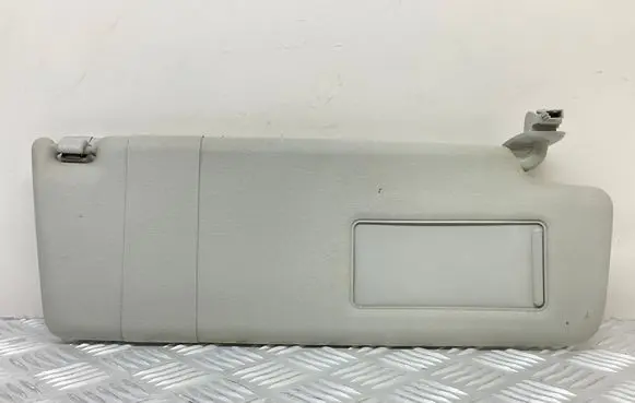 Volkswagen Tiguan Sun visor 5N0857552H