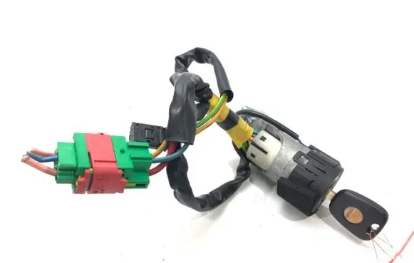 Citroen C3 Pluriel Ignition lock N0501413