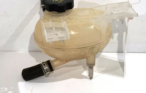 Fiat Tipo Coolant expansion tank/reservoir 