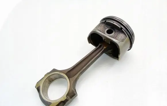 Citroen Xsara Picasso Piston with connecting rod 3003.5