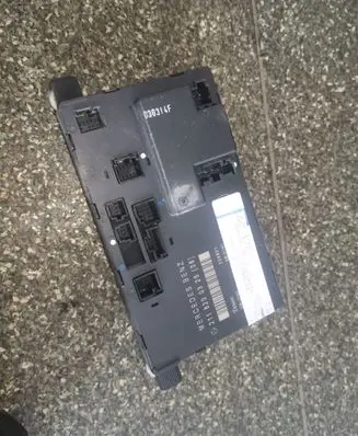 Mercedes-Benz E W211 Door control unit/module 2118200326
