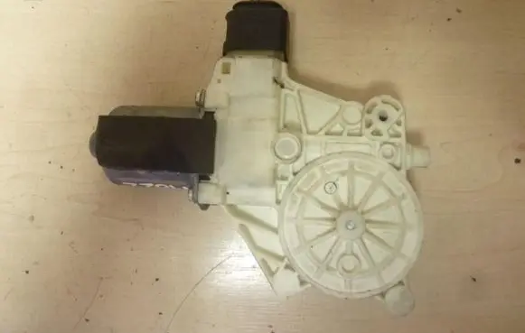Ford S-MAX Rear door window regulator motor 0130822287 I1822