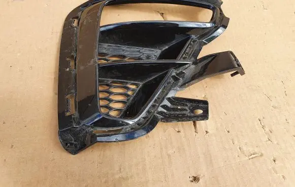 KIA Ceed Front fog light trim/grill 86564J7010