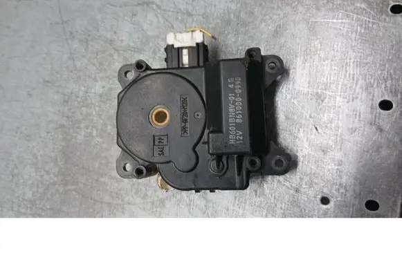 Mazda 3 I Coolant heater control valve 8610000990