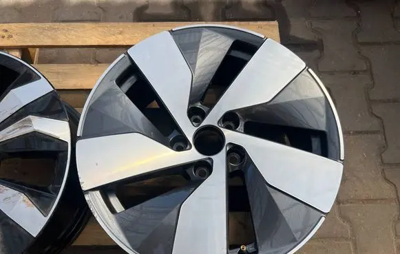 Volkswagen PASSAT B9 R17 alloy rim 3J0601025B 3J0601025K