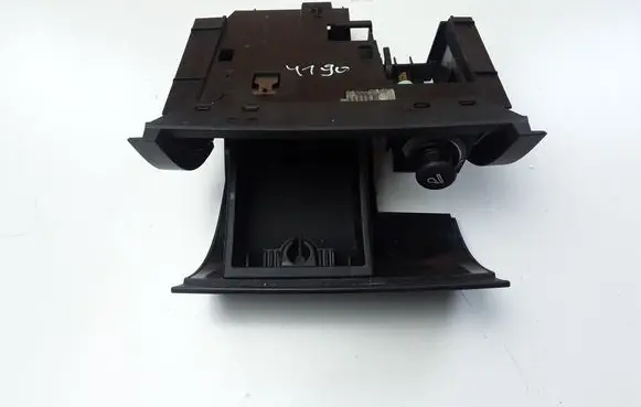 Saab 9-3 Ver2 Ashtray (front) 12785423