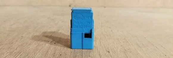 Nissan Primera Other relay 4RA00781303