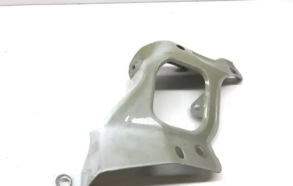 Tesla Model 3 Fender mounting bracket 1086017-00-D