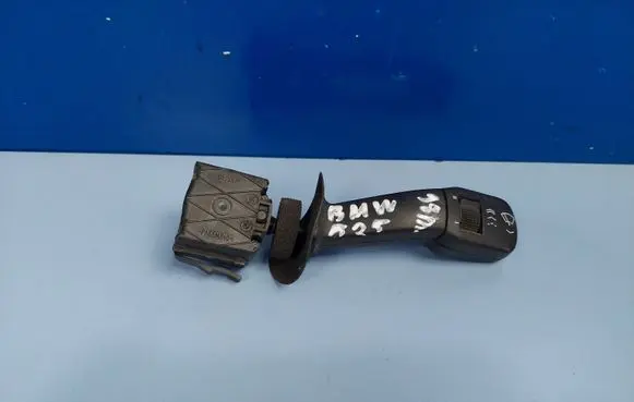 BMW 5 E39 Wiper switch 8352013